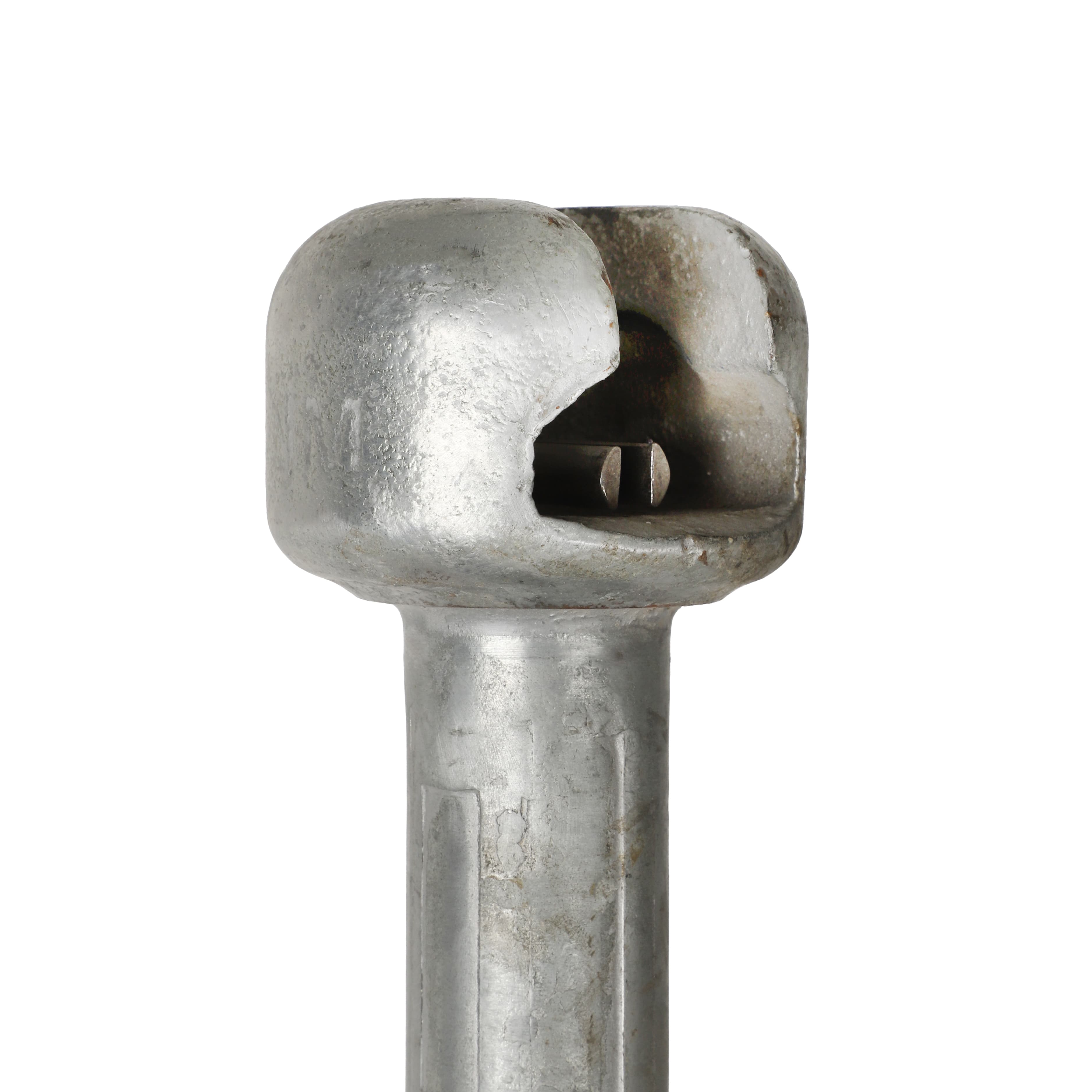Socket end fitting used on a composite polymer disc insulator