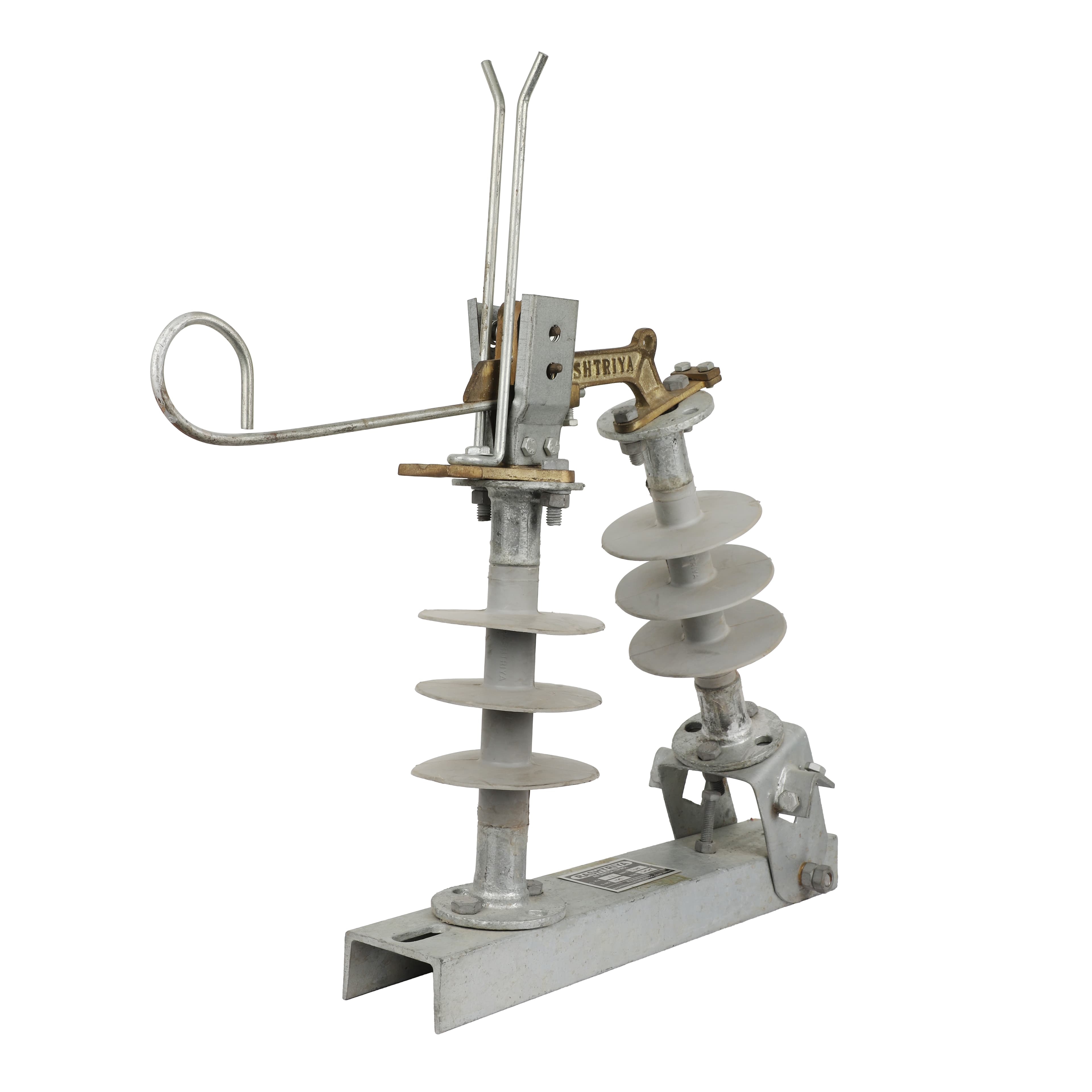 High voltage air break switchgear assembly